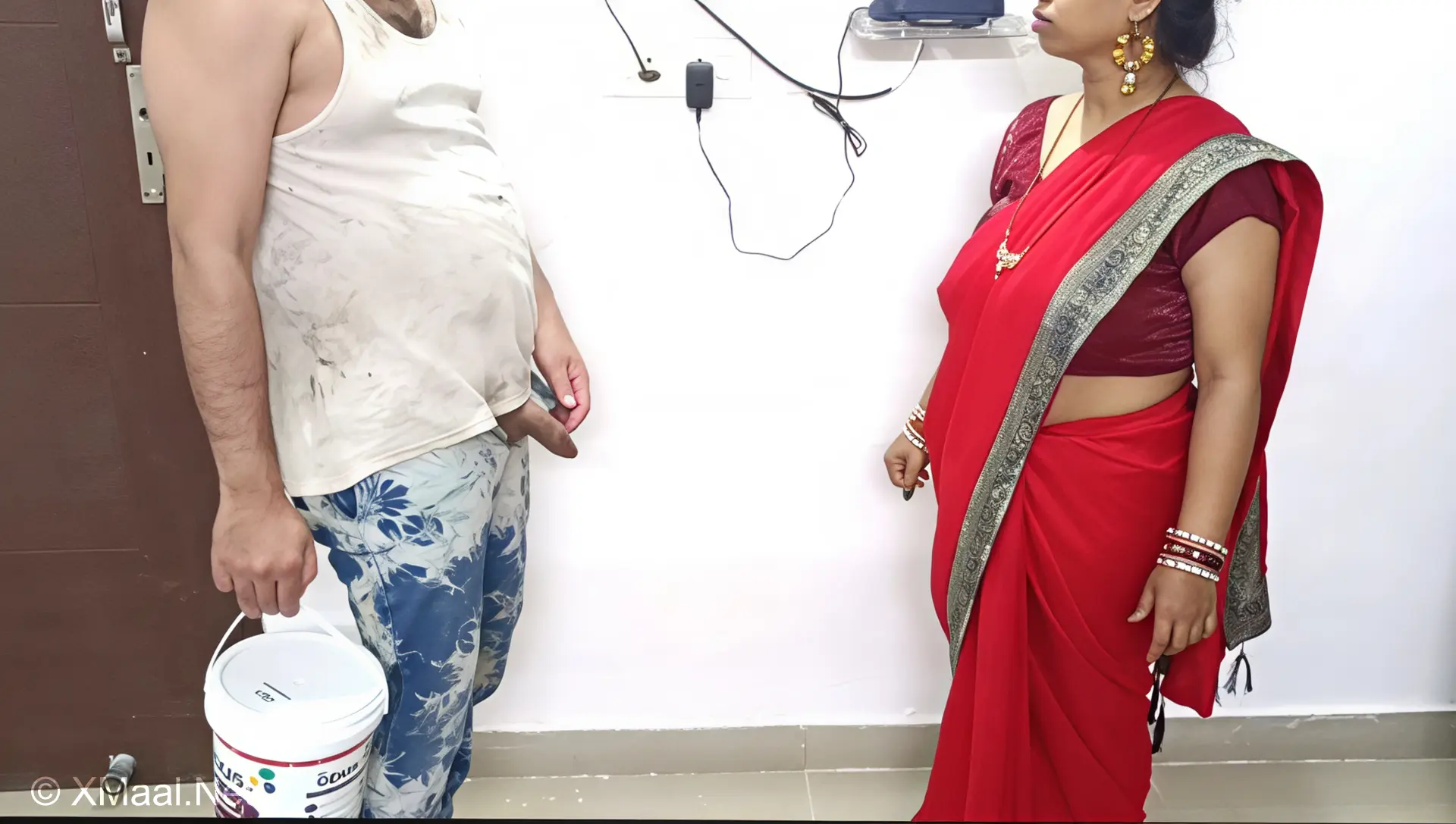 Indian Xxx Housewife Fucked By Painter When Nobody At Home